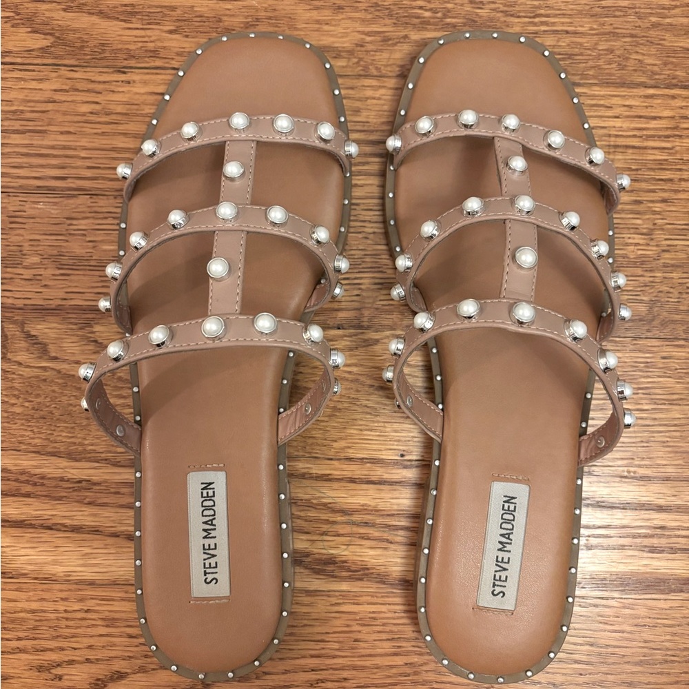 Steve Madden Pearl Studded Sandals